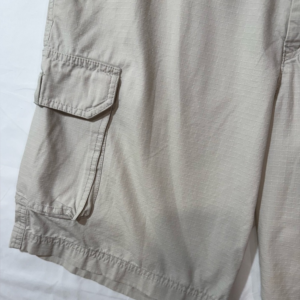 Izod Cargo Shorts Mens 34 Gray Cotton Utility Casual Y2K Outdoor - Picture 6 of 9